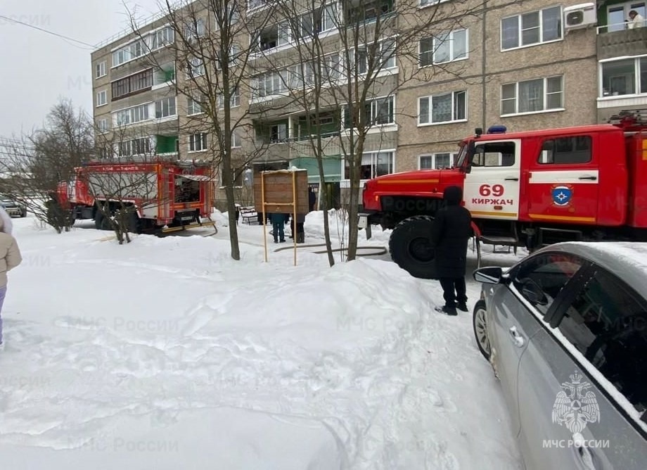 pozhar-g-kirzhach-ul-ostrovskogo-d-18_17022073391192439806__2000x2000__watermark.jpg