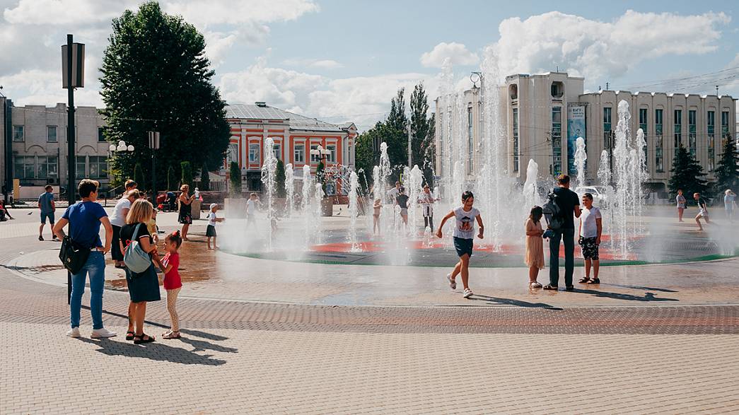 Фонтан на Театральной площади города Владимира может представлять опасность для детей