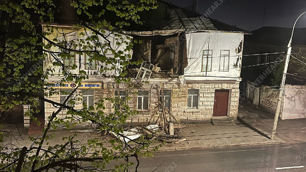 В центре Владимира обвалился фасад аварийного дома