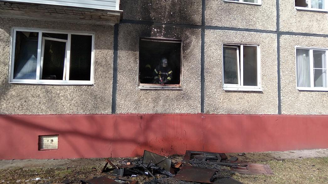 На пожаре в многоэтажном доме города Владимира погиб 53-летний мужчина