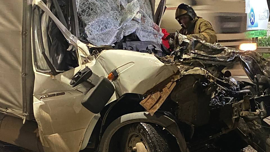 На проклятом у водителей Никологорском повороте федеральной трассы М-7 погиб дальнобойщик