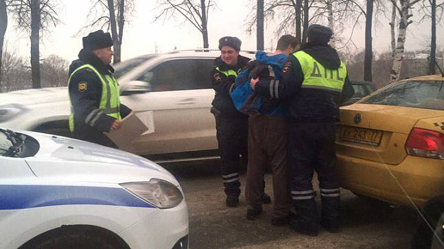 Пьяного москвича-таксиста задержали во Владимире