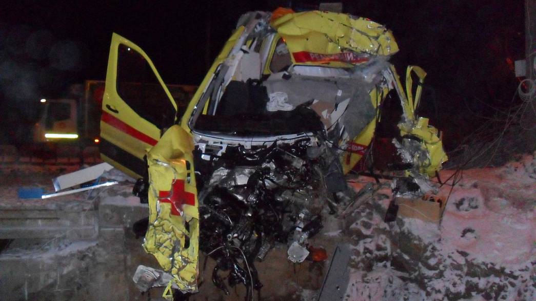 5 пострадавших в аварии со «скорой»