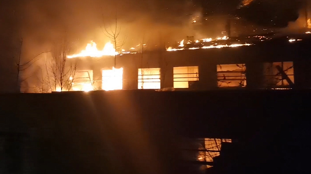 Сгоревший стекольный завод в поселке имени Воровского возобновит работу «в ближайшие недели»