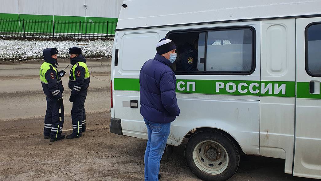 Во Владимире ловят водителей-должников. Уже арестованы две легковые машины и грузовик