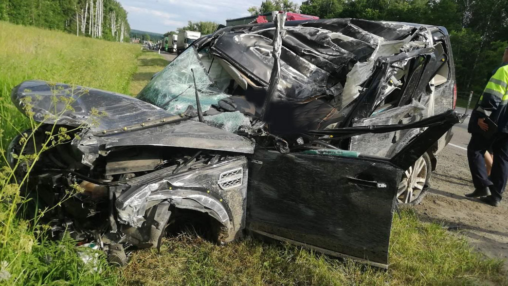 В аварии в Гороховецком районе погиб водитель «Ленд Ровера» - внедорожник вылетел на встречную полосу федеральной трассы М-7, несмотря на тросовые ограждения