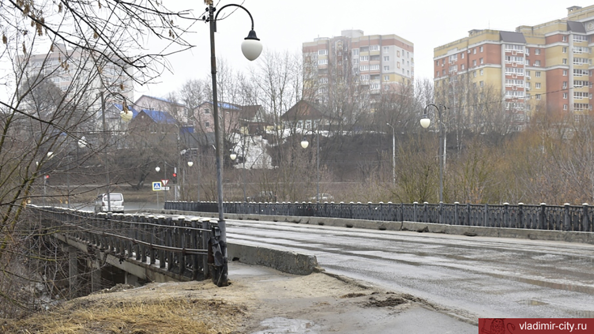 памятник борцам за власть советов на дальнем востоке во владивостоке. три штыка тула. город 3 мая. город 3 мая. город 3 мая.