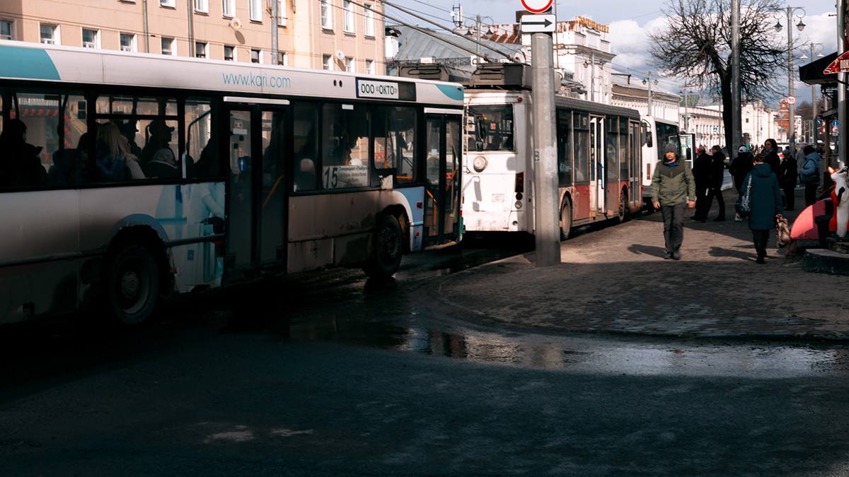 Мэрия Владимира ищет новых перевозчиков на опустевшие автобусные маршруты