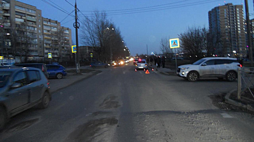 Кадры ДТП с ребенком на пешеходном переходе в Юрьевце попали в соцсети