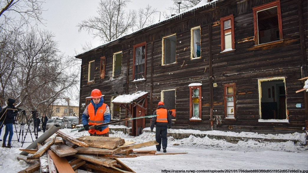 Власти Владимирской области хотят за год расселить из аварийного жилья почти 4 тысячи человек