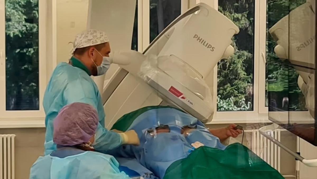 В Александровской районной больнице сделали первую коронарографию со стентированием сосудов сердца