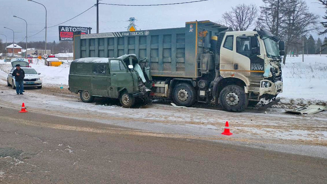Автомобиль егерской службы разбился на Ярославском шоссе во Владимирской области. Есть погибший