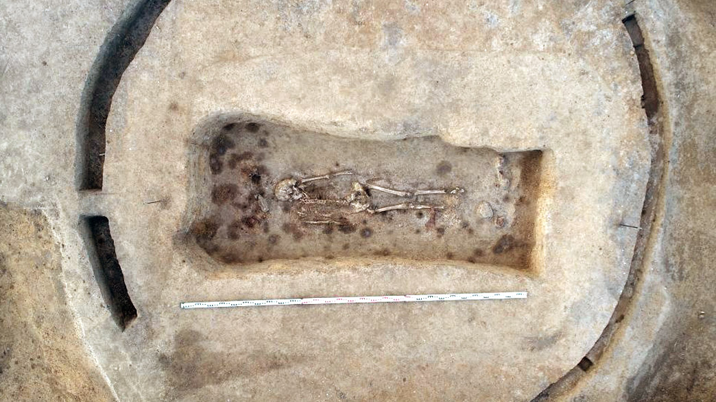 Под Суздалем нашли погребение знатного дружинника XI века