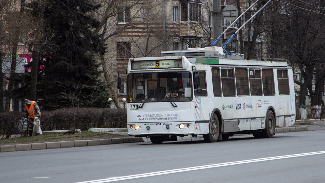 Из-за «коронавирусной самоизоляции» автобусы и троллейбусы в городе Владимире будут ездить реже