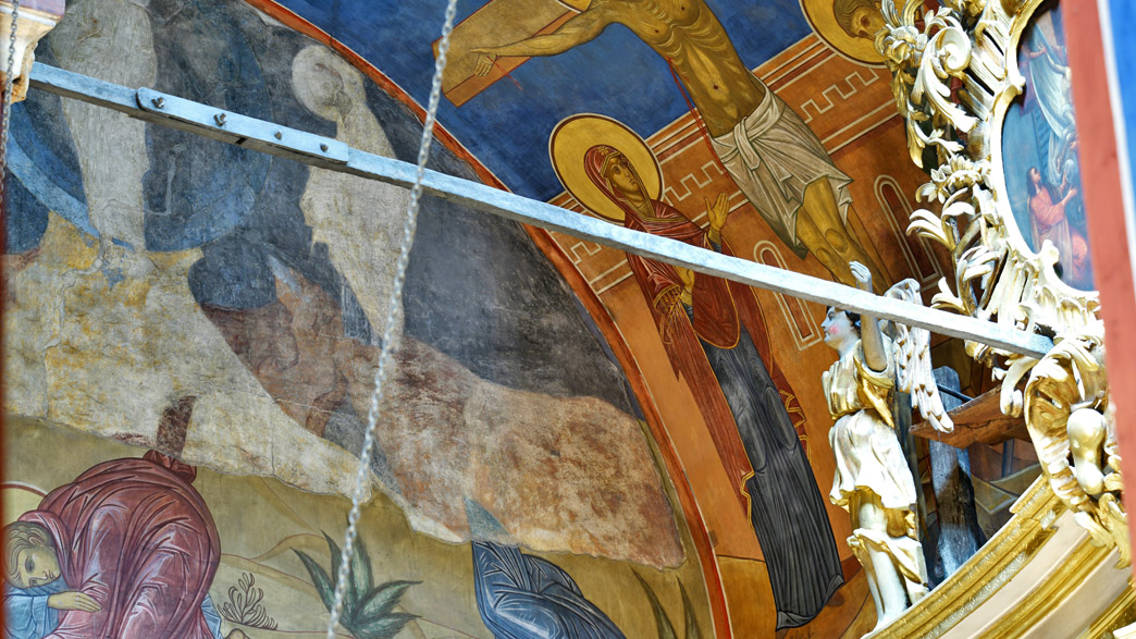 Тайные фрески под сводами Успенского собора