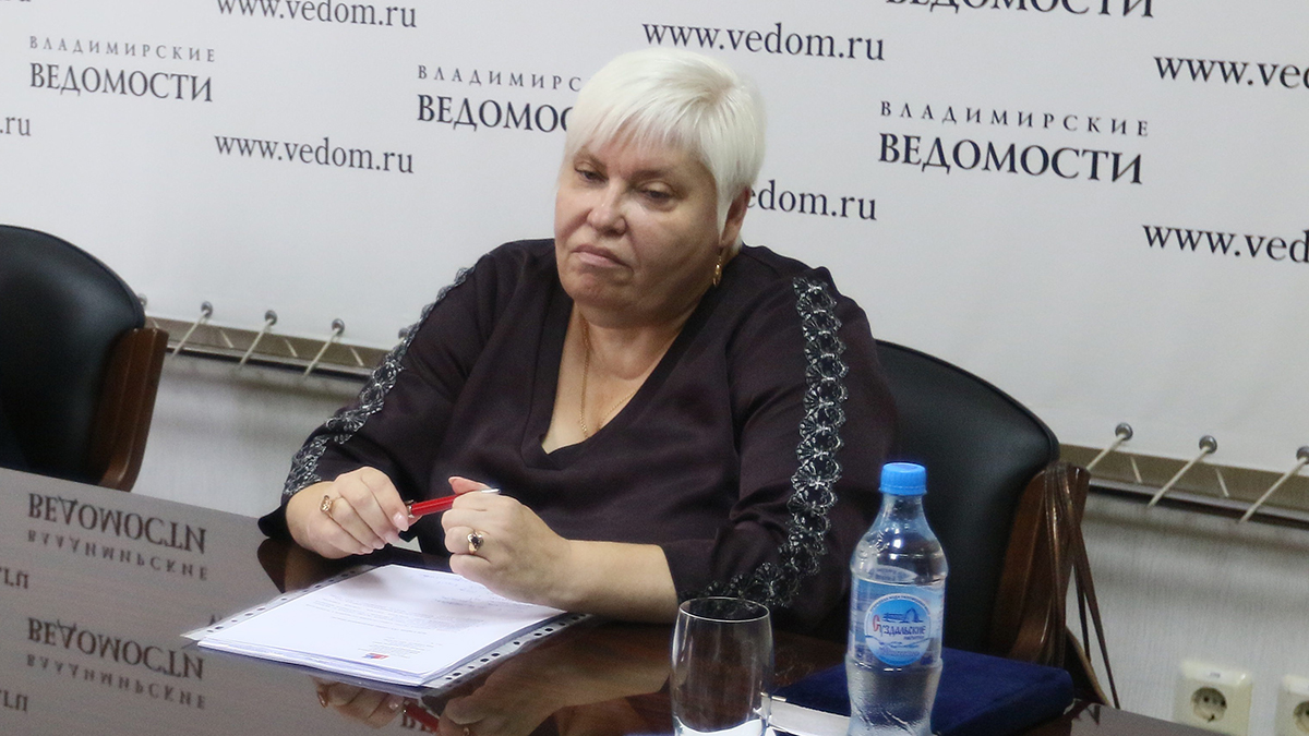 Бывшего представителя руководства «ЕРИЦ» Марину Станкевич подозревают в присвоении 315 тысяч рублей в виде премий