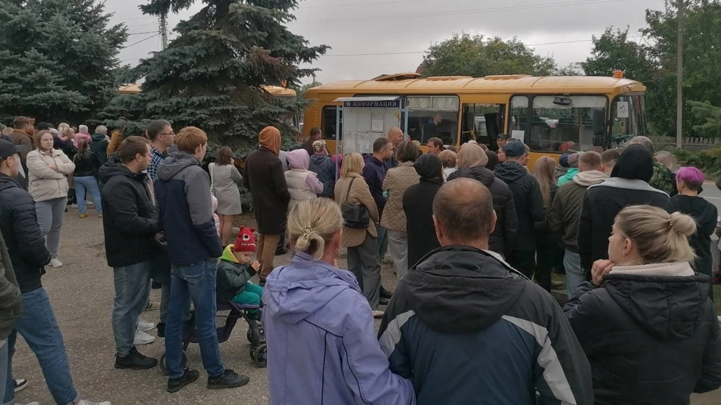 Автобусы с владимирскими резервистами поехали в ковровскую «учебку»