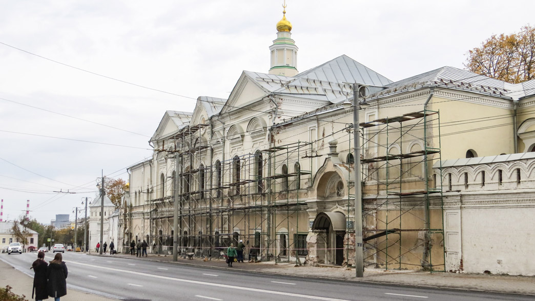 В историческом центре города Владимира начали ремонтировать Рождественский монастырь