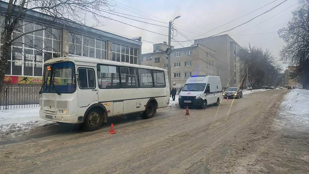 Рейсовый «ПАЗик» насмерть сбил 94-летнюю бабушку в городе Коврове
