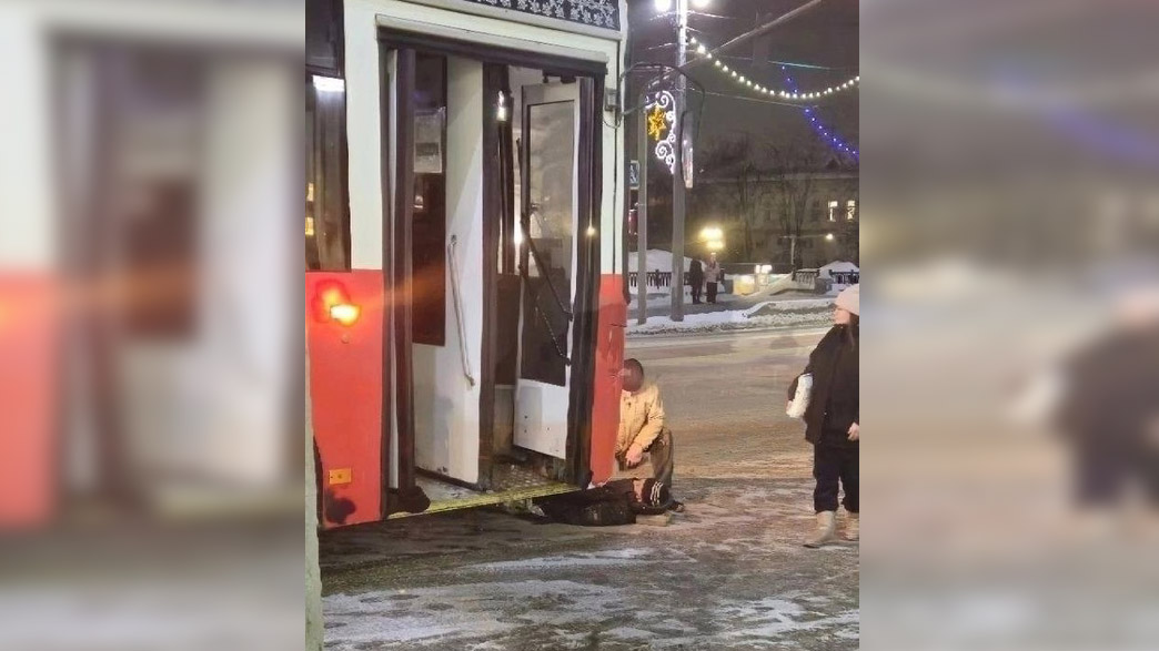 Автобус маршрута №28 сбил человека на пешеходном переходе в центре Владимира
