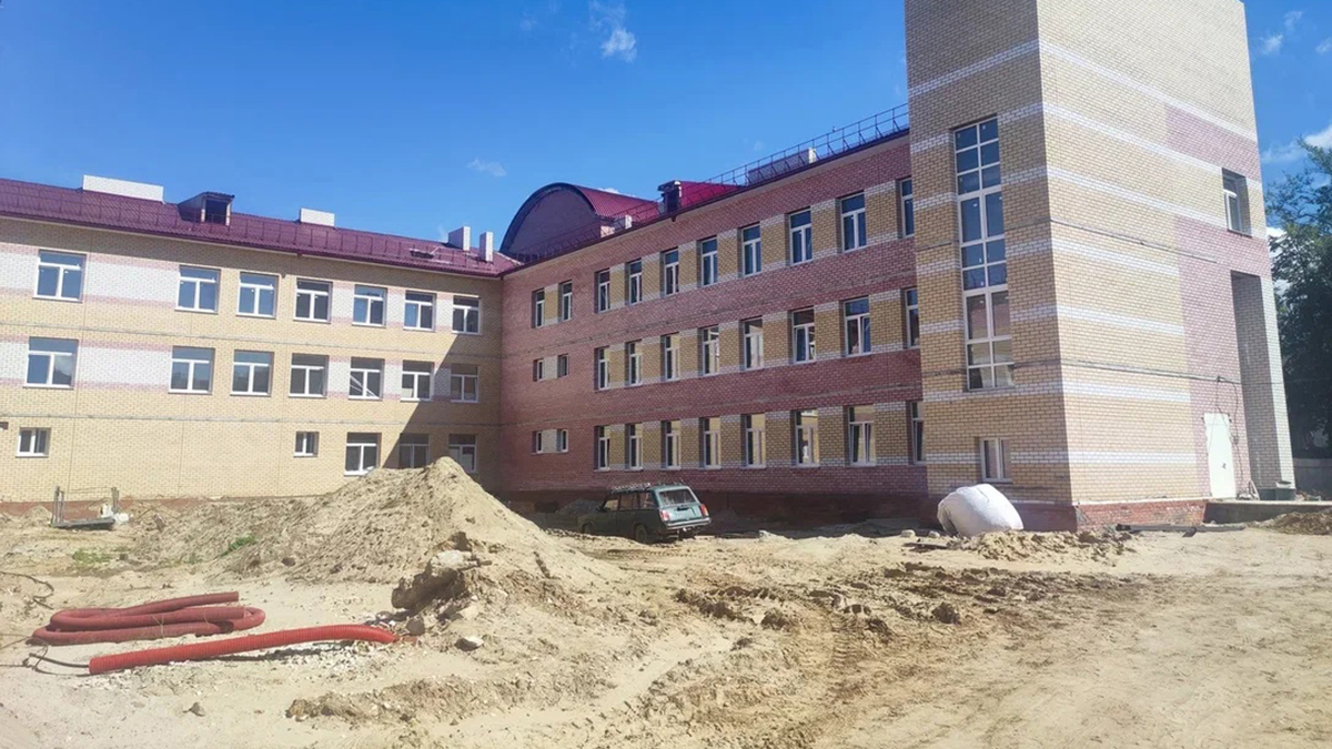 Новый корпус школы в Вязниках с опозданием на год почти готов
