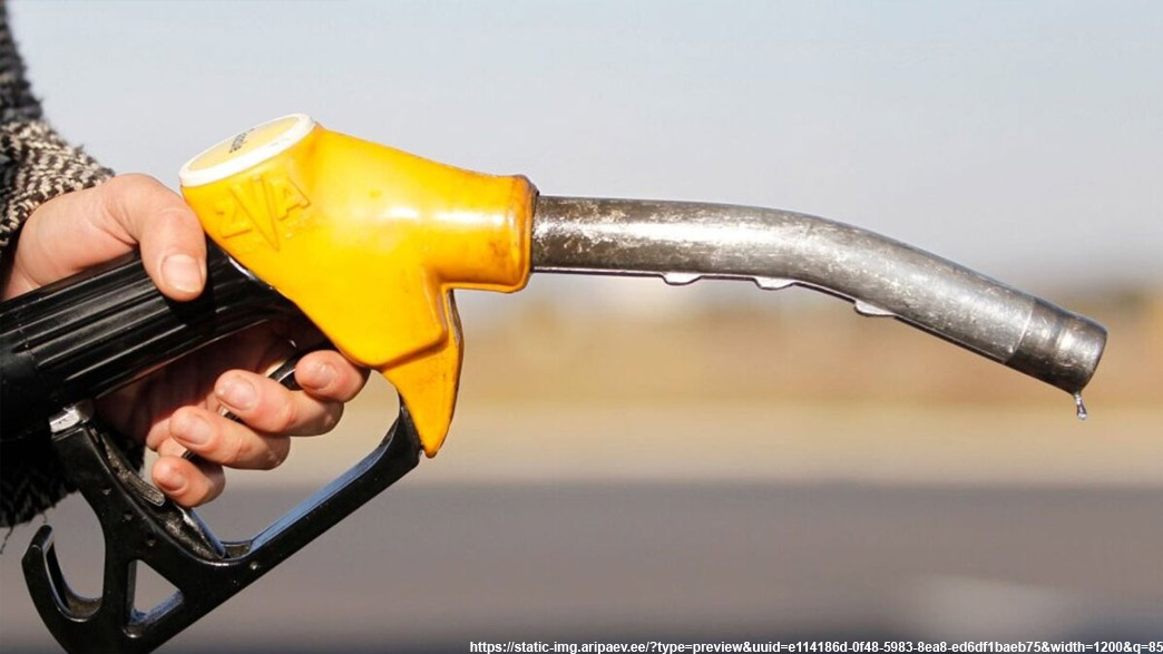 Депутаты Заксобрания утвердили штрафы за продажу некачественного топлива