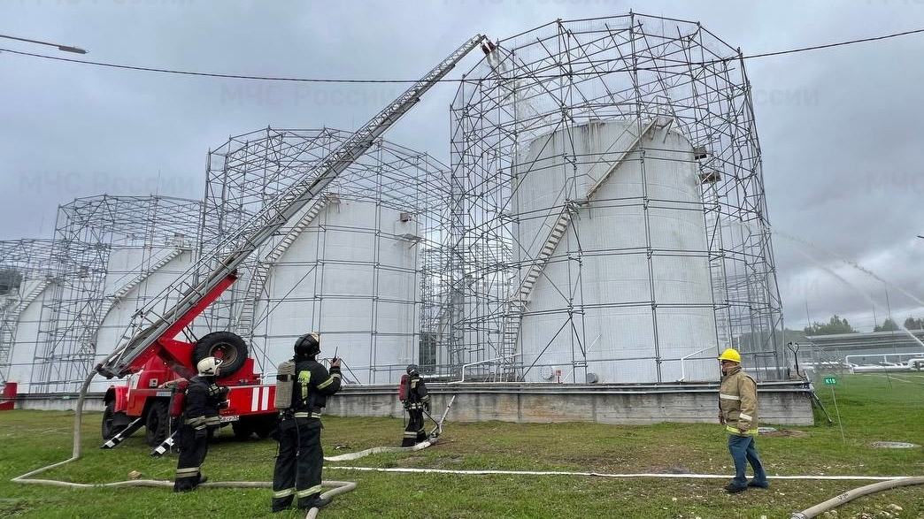 От предприятий энергетического комплекса потребовали усилить защиту от украинских дронов От предприятий энергетического комплекса потребовали усилить защиту от украинских дронов