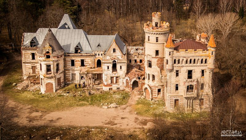 Замок Храповицкого станет «Музеем руин»