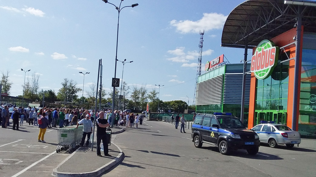 Во Владимире эвакуировали посетителей и сотрудников гипермаркета «Глобус»