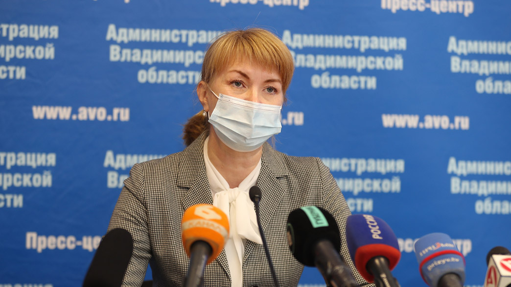 Областные депутаты потребовали рассказать правду о проблемах борьбы с коронавирусом