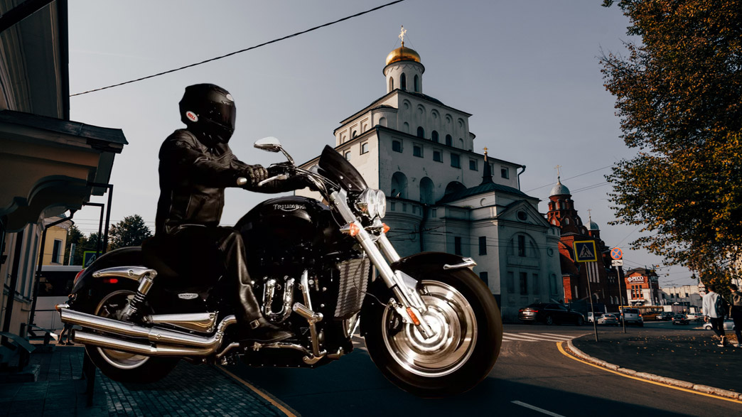 Мопедам разрешат въезд в центр города Владимира. А мотоциклам по-прежнему запрещено колесить вокруг Золотых ворот