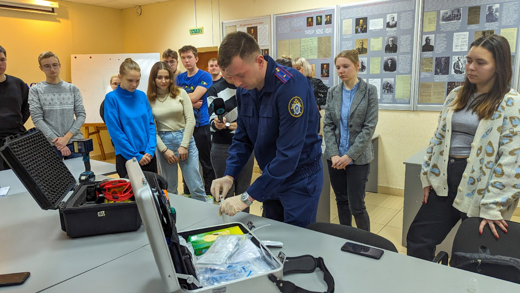 Профессия – следователь»: ВлГУ готовит востребованных специалистов для  правоохранительных органов - новости Владимирской области