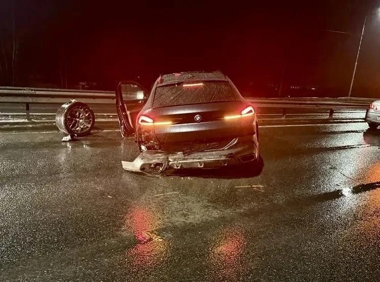 BMW2.jpg