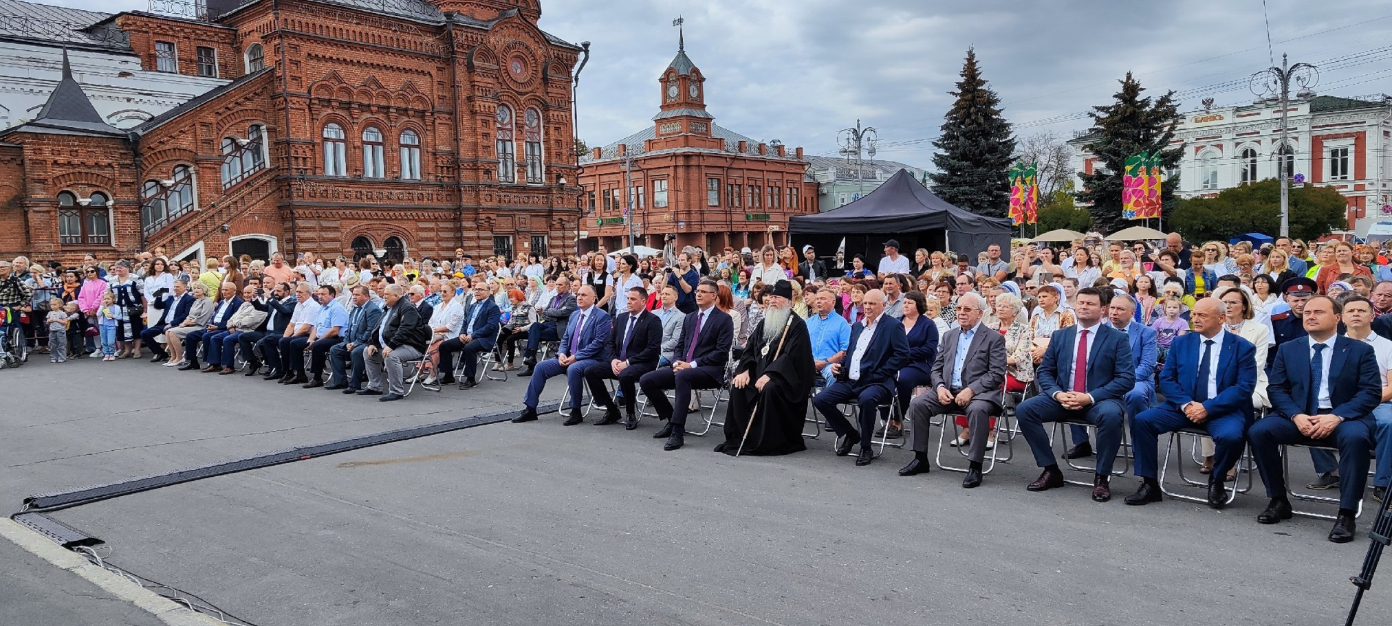 Дни городов Владимира и Коврова глазами официальных лиц - новости  Владимирской области