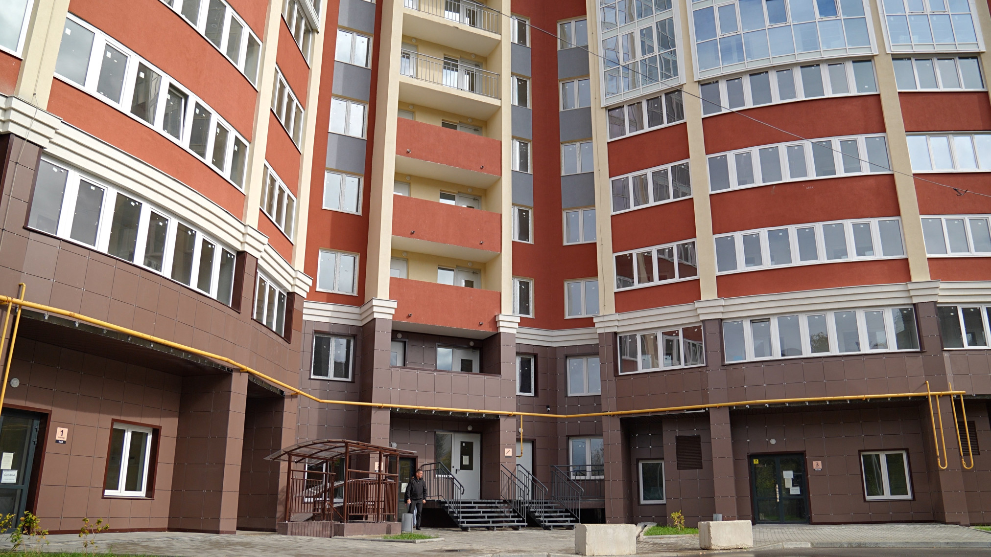 Монострой_.01_03_48_16.Still063.jpg