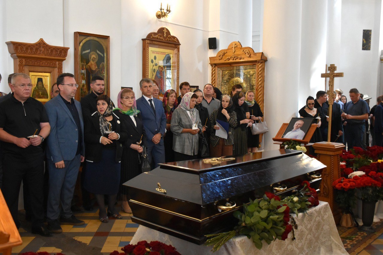 27ySHNitZiyq.jpg