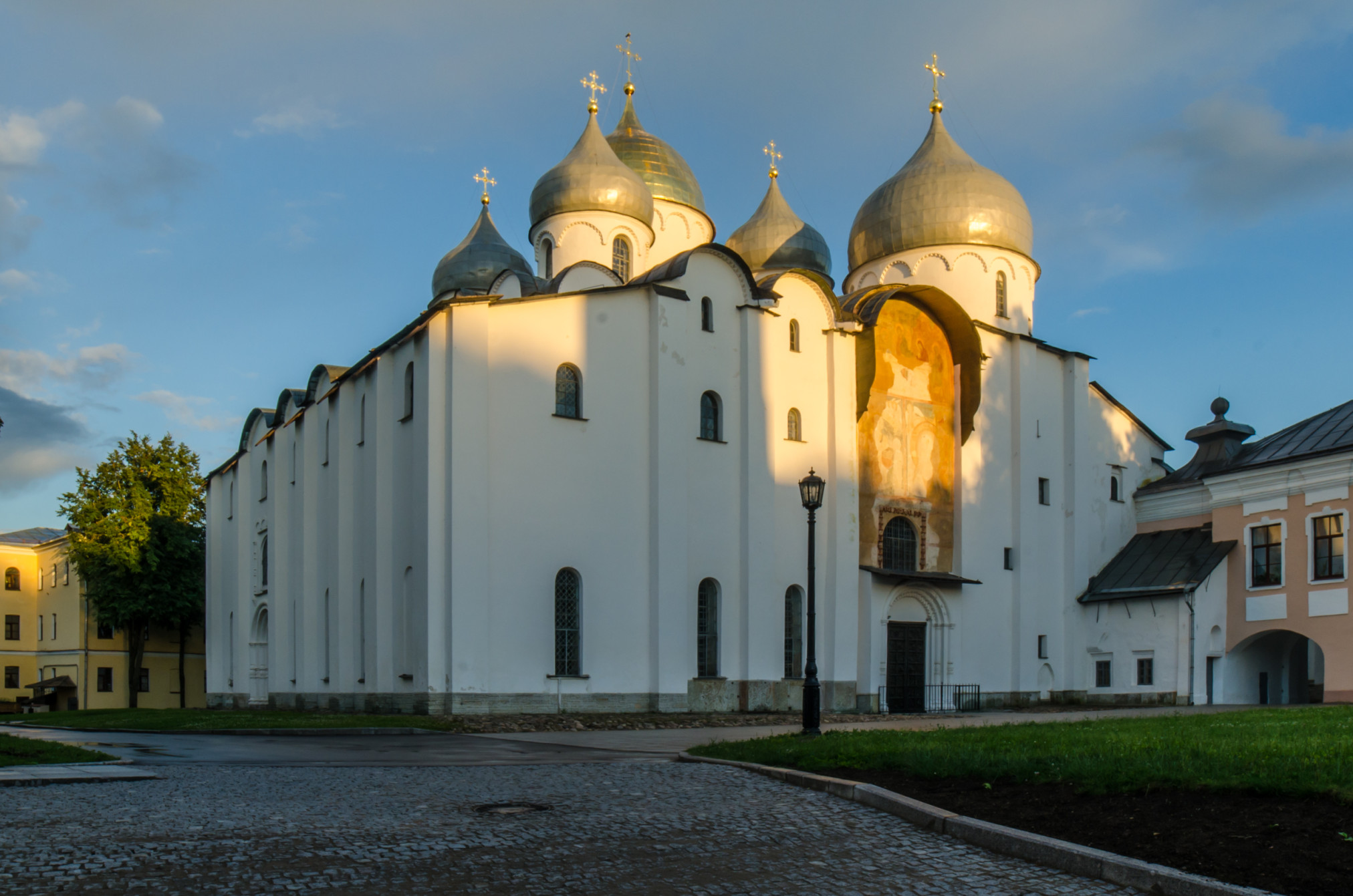 Собор_Софии_Премудрости_Божией_в_Великом_Новгороде.jpg