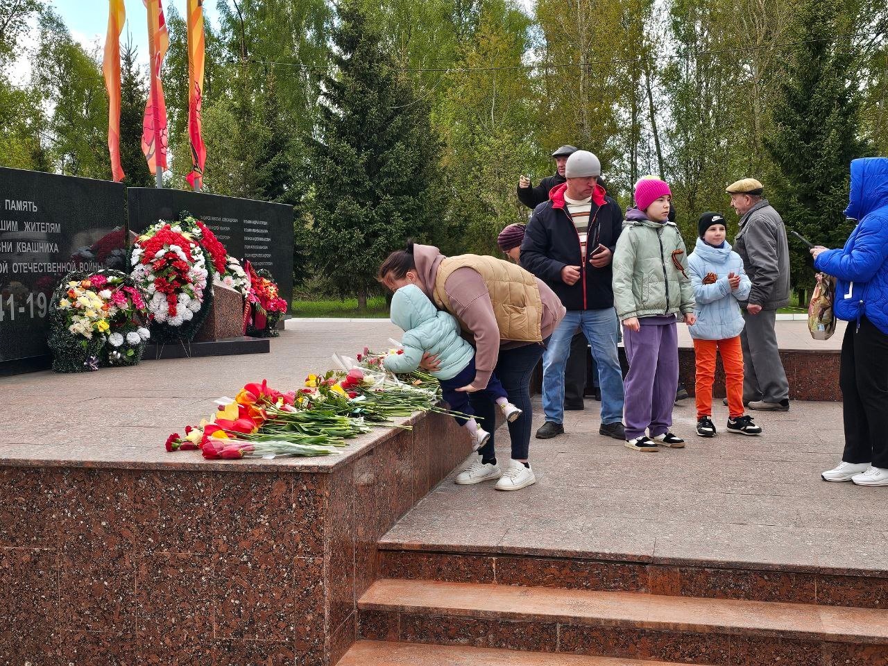 Второй год без шествия «Бессмертного полка» и фейерверка: как прошло 9 мая  во Владимире? - новости Владимирской области