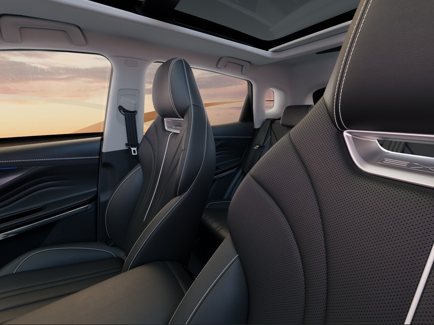 EXEED_LX_T1C-fl_Interior_Rear_Black.jpg