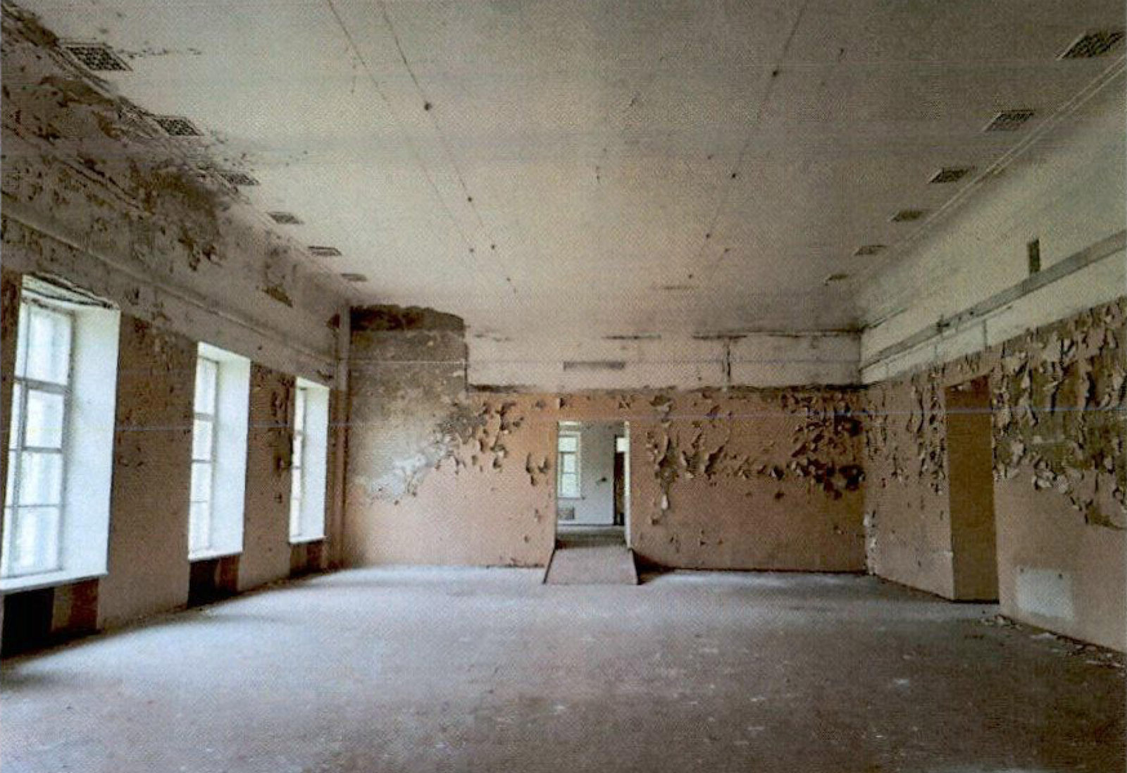 palace01.jpg