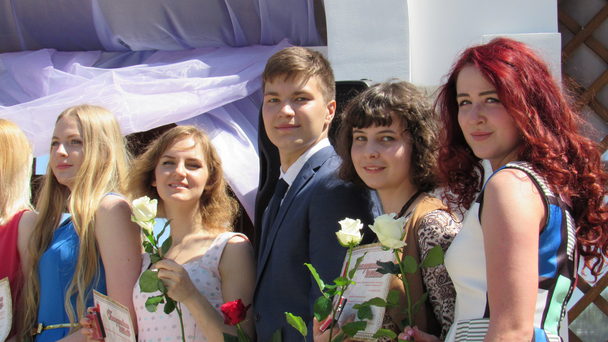 В Минском районе чествовали лучших выпускников. Большой фоторепортаж