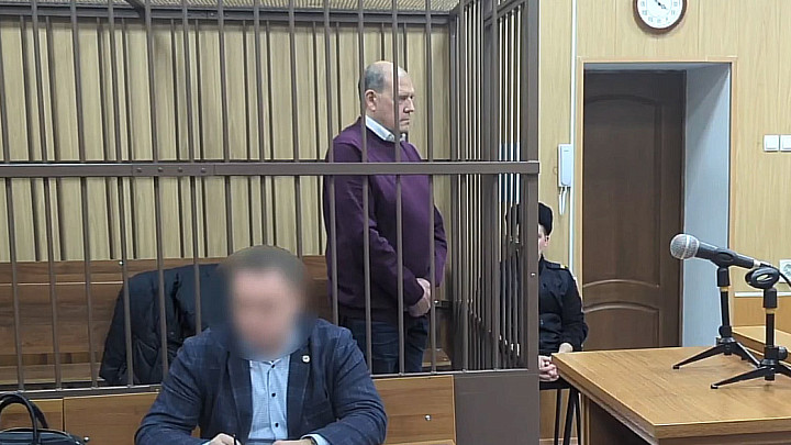 Янина снова отправили в СИЗО. Против бывшего министра здравоохранения заведено новое уголовное дело — уже на 50 миллионов рублей