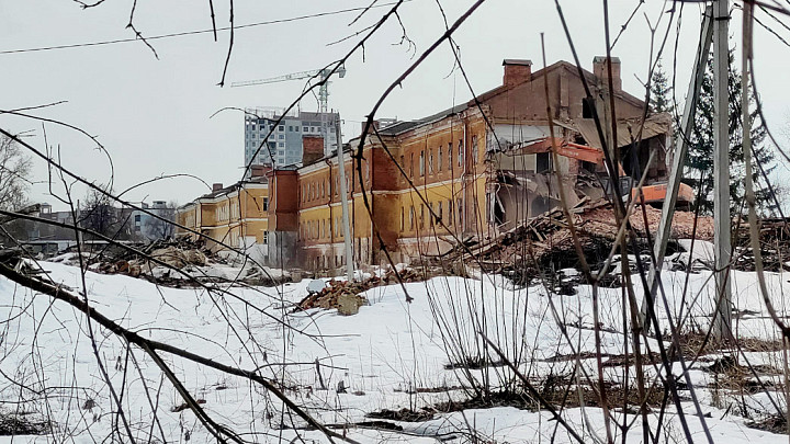 Екатерининские казармы во владимирском военном городе демонтируют, чтобы восстановить