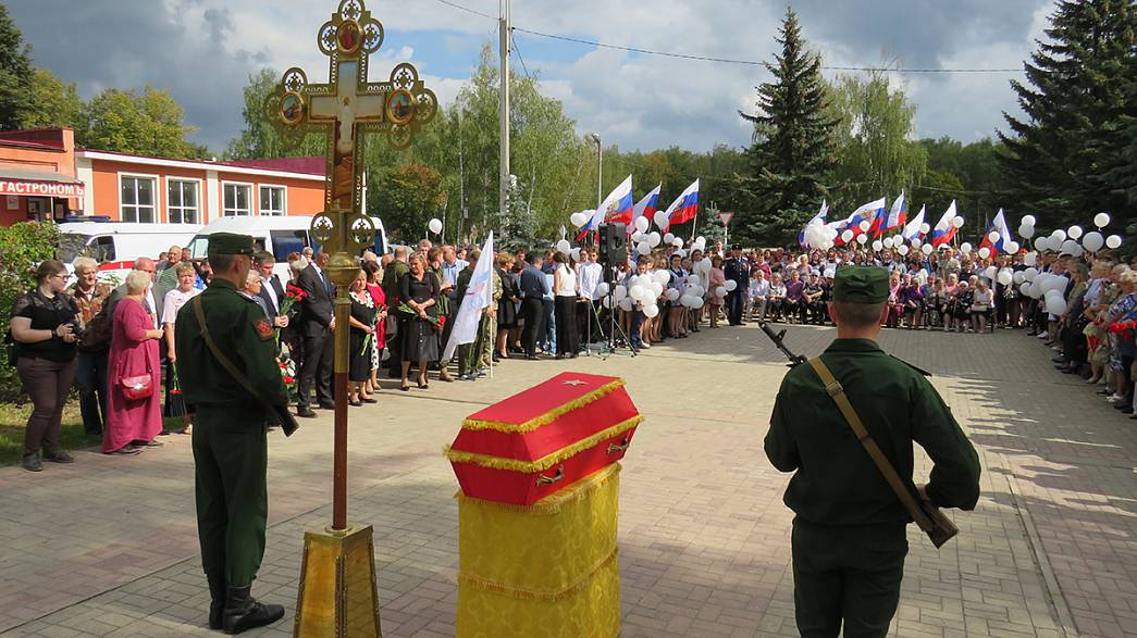 Герой Невского пятачка - жители города Карабанова настояли на увековечивании памяти своего земляка 