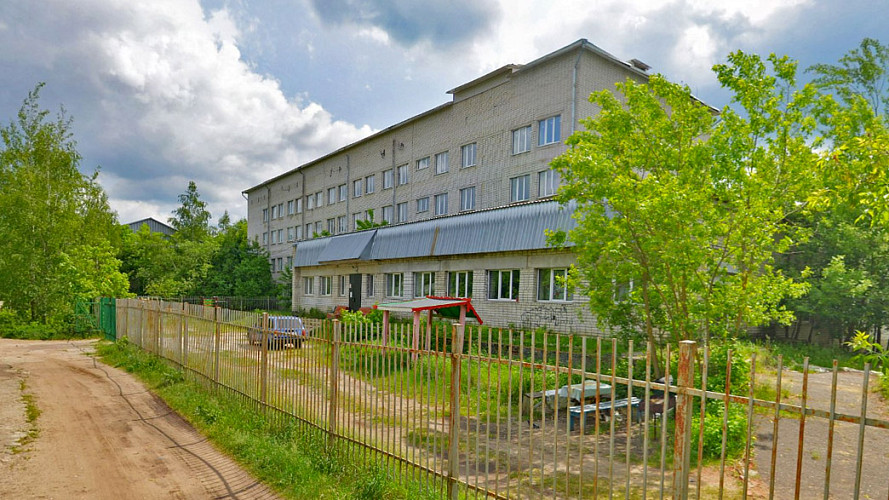 Здание поликлиники превращают в жилой дом с квартирами