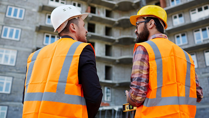 Владимирский бизнес активизировал поиск строителей на подработку