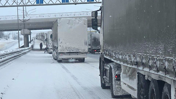 Во Владимирской области ввели режим повышенной готовности из-за сложной обстановки на дорогах