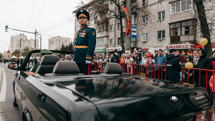 9 мая проспект Ленина на участке от улицы Чапаева до улицы Диктора Левитана будет перекрыт для всех видов транспорта
