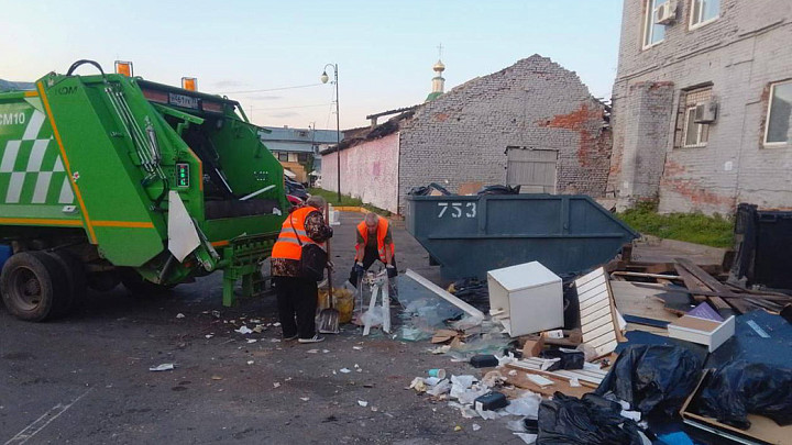 Мусорный аромат в центре Владимира дошел до Москвы