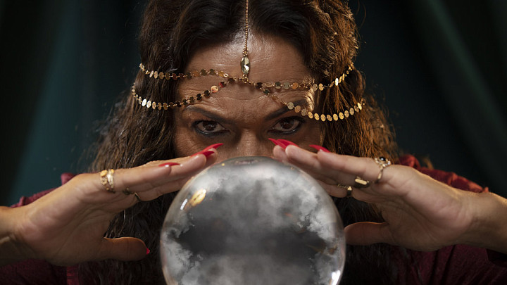 Гадалка, загипнотизировавшая владимирскую пенсионерку, нашлась в Ростове-на-Дону